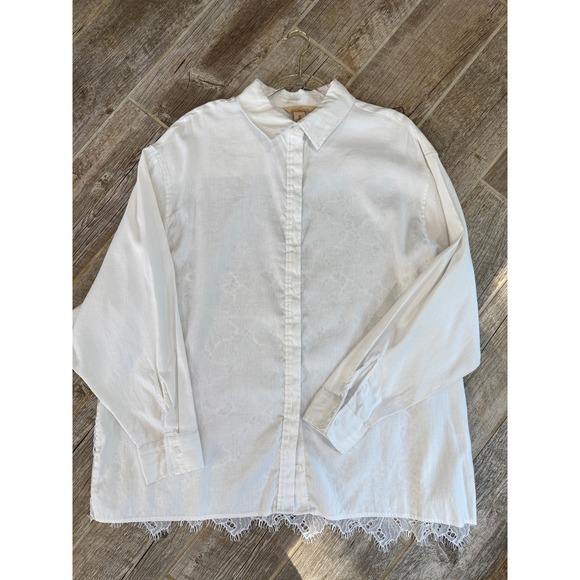 H&M Tops - H&M Button Down Shirt Womens L White Excellent Lace Back Eyelash Trim Oversized